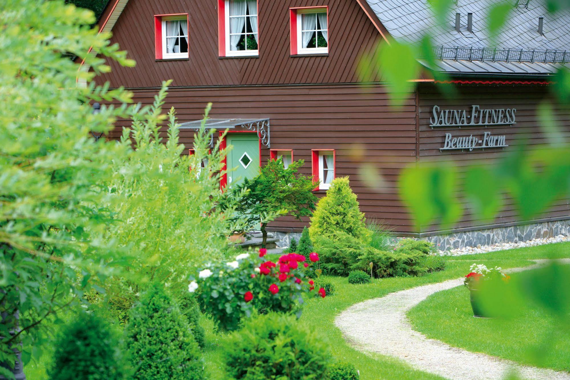 Romantik Hotel Jagdhaus Waldidyll Hartenstein  Buitenkant foto